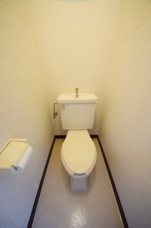 クレセントKOYOの物件内観写真